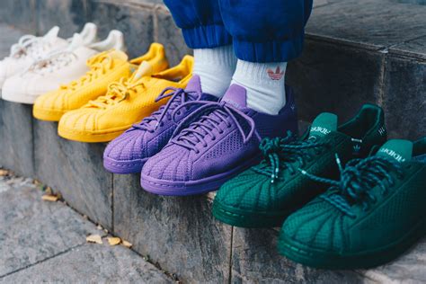 adidas pharrell williams weiß|pharrell williams adidas 50 colors.